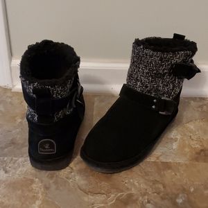 Bearpaw boots